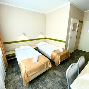 Albergue Emka, Varsóvia